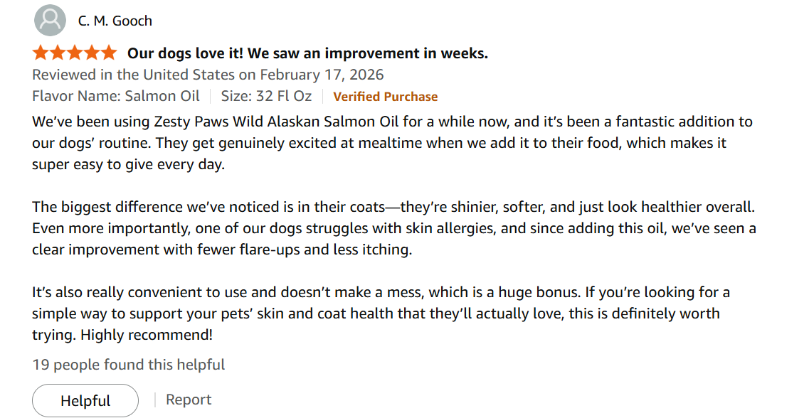 Verified customer review of Zesty Paws Salmon Oil for cats showing improved coat and skin